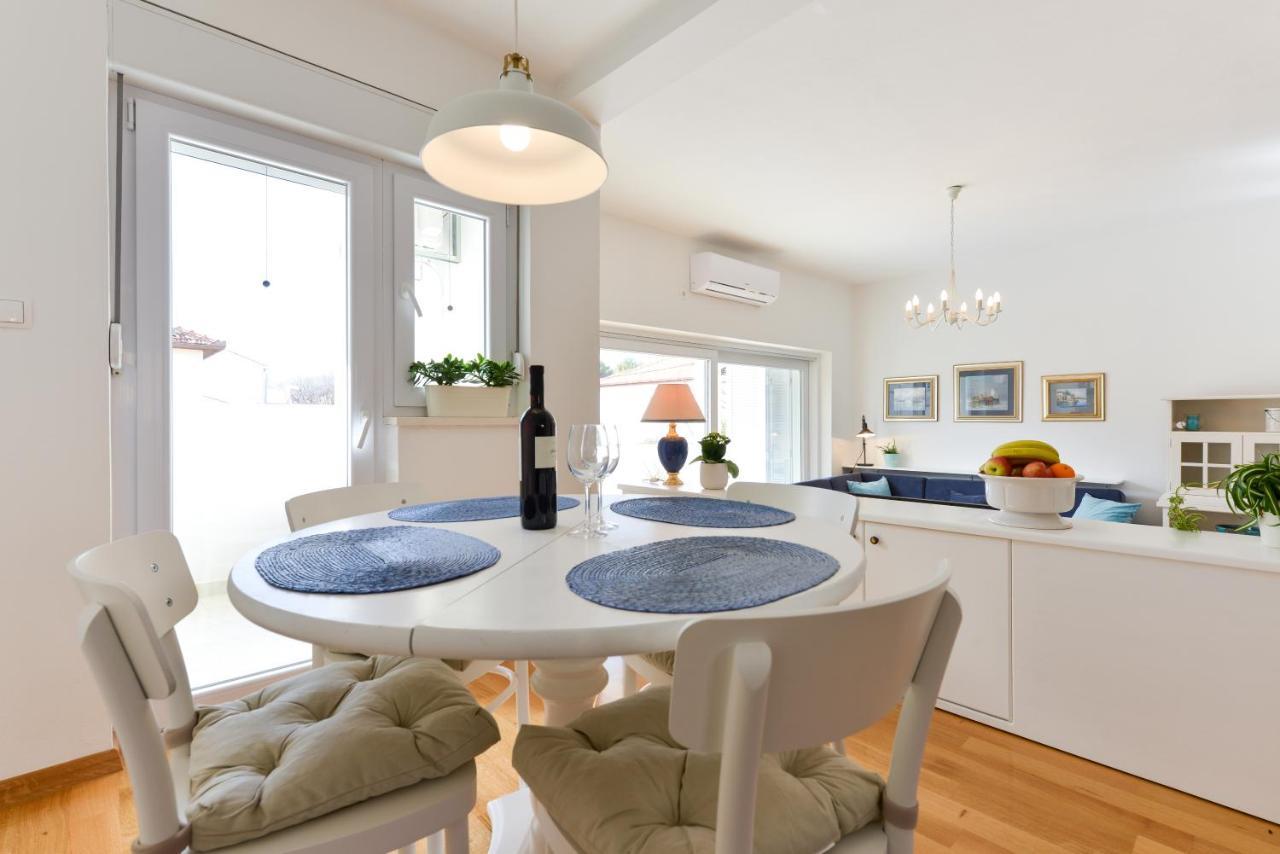 Apartament Spacious Chic *