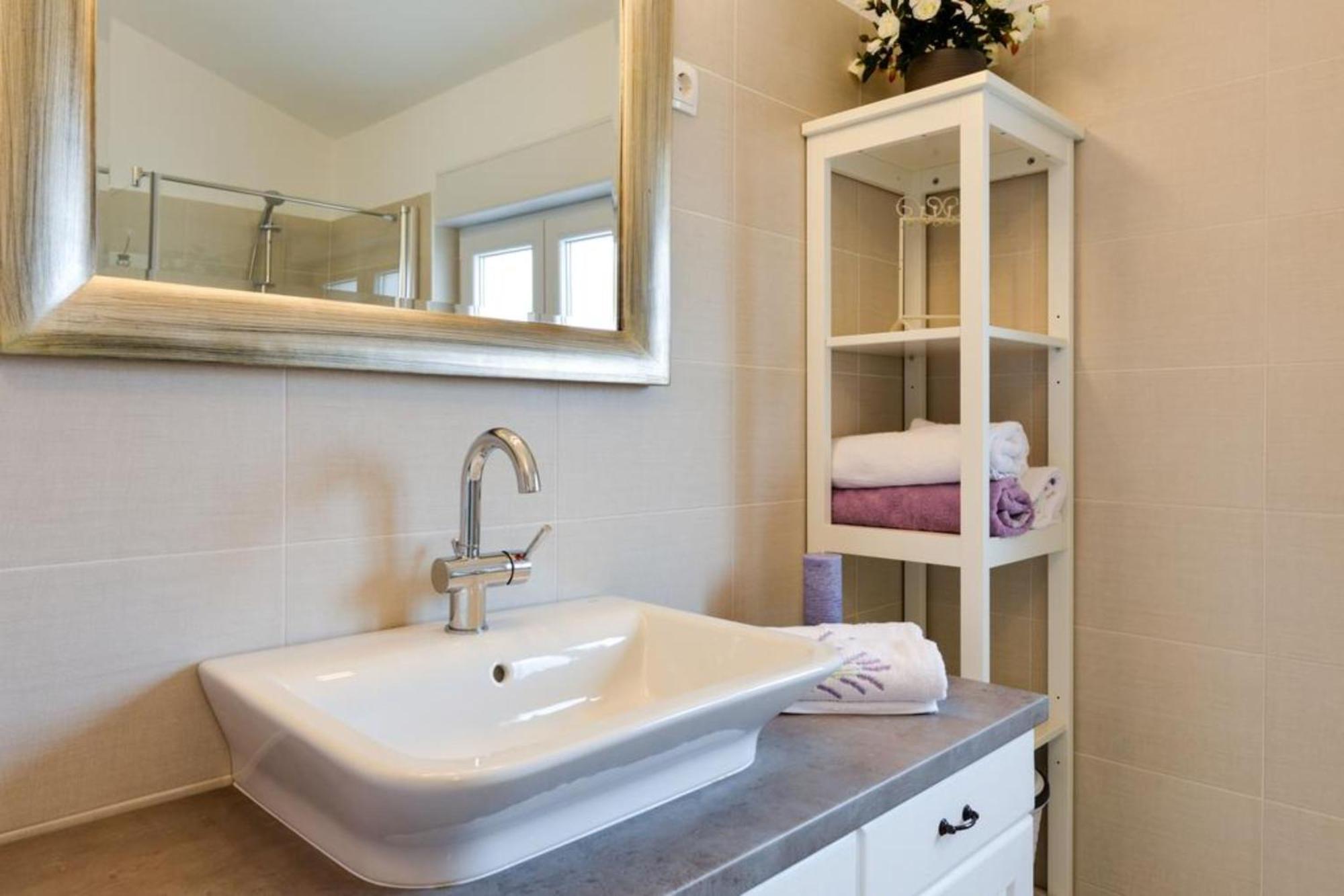 Apartament Spacious Chic *