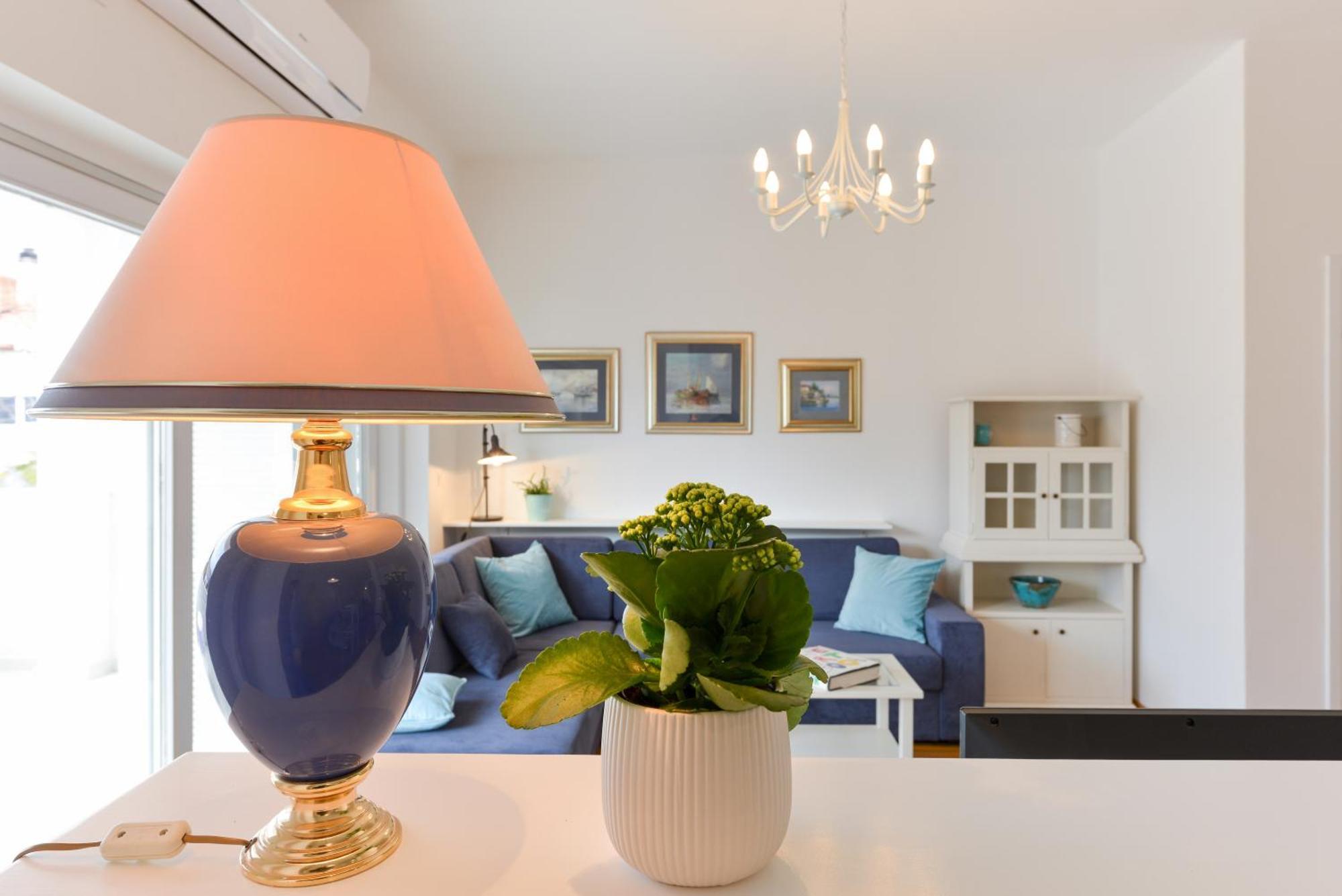 Spacious Chic Apartament